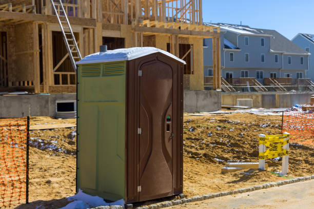 Portable Toilet Options We Offer in Laurel Park, NC